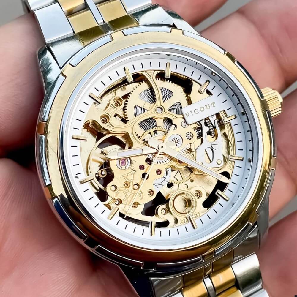 quartz vs mechanical watch